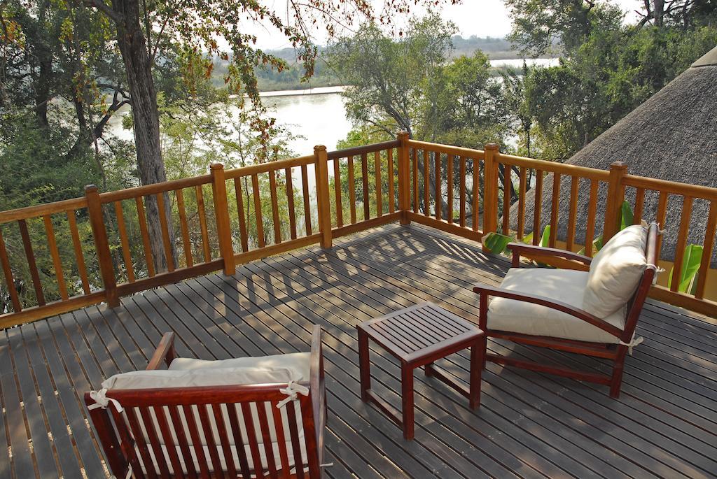 Divava Okavango Resort And Spa Bagani ภายนอก รูปภาพ