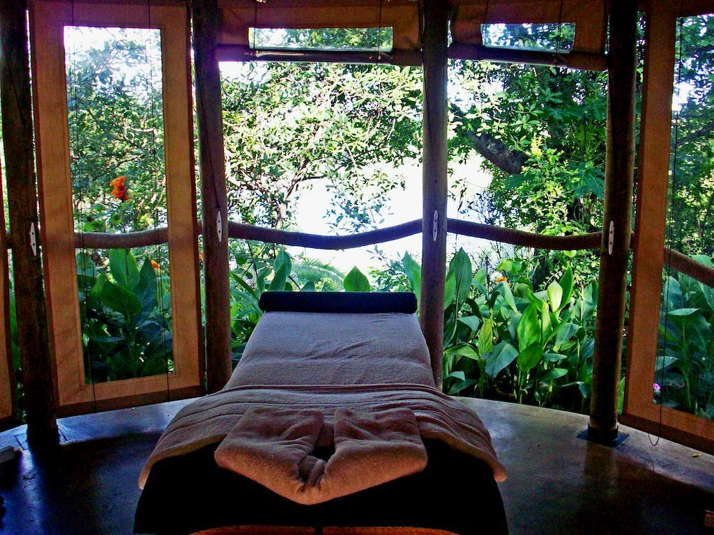 Divava Okavango Resort And Spa Bagani ภายนอก รูปภาพ